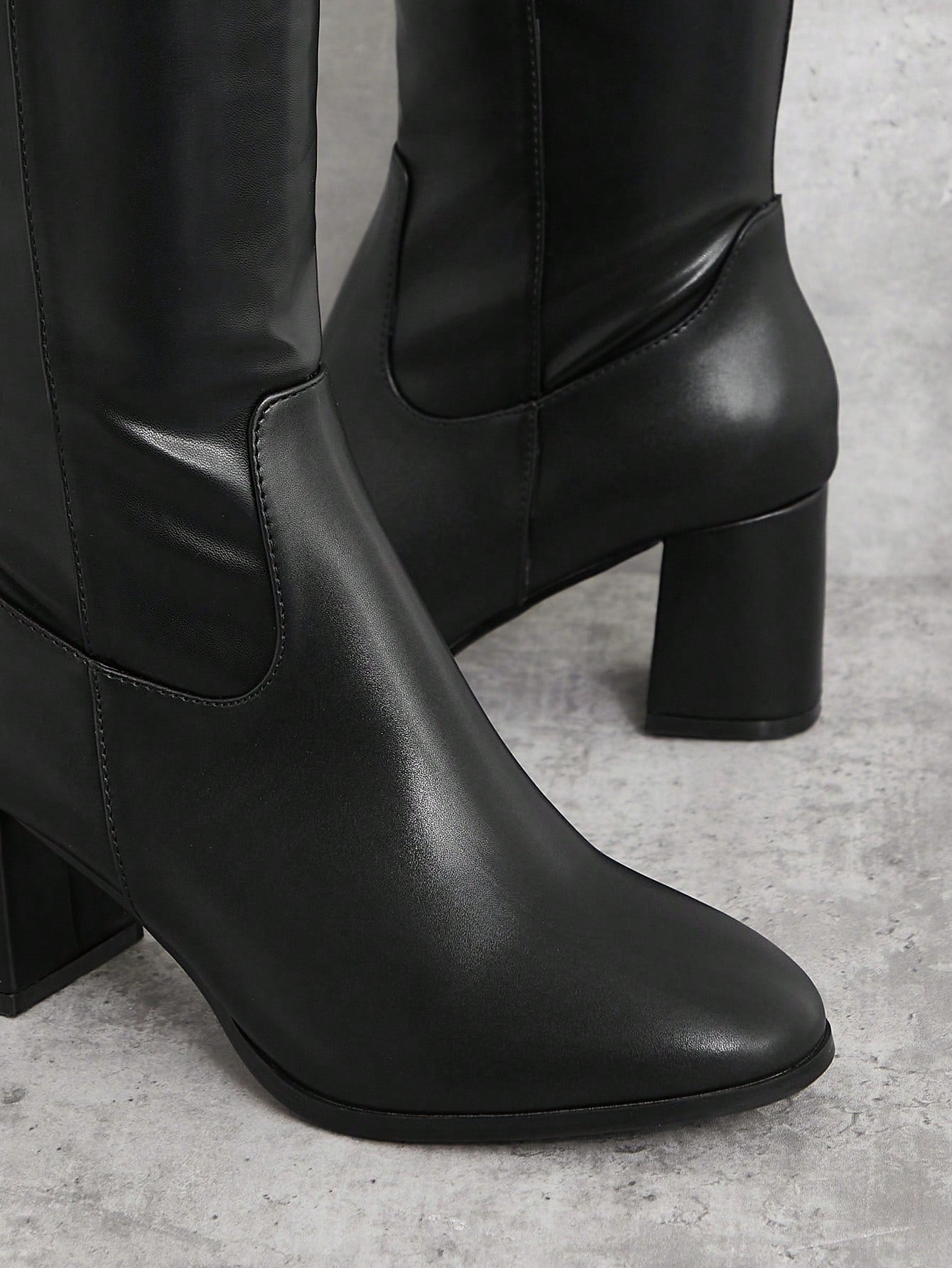 Isolda | Bottines western à broderies