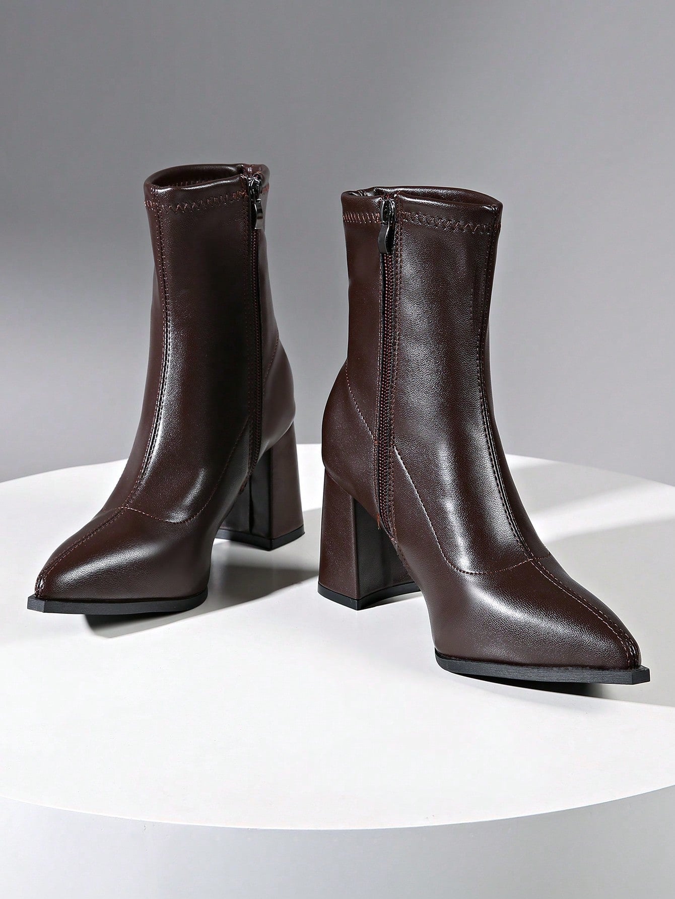 Noelia | Bottines en daim à talons blocs