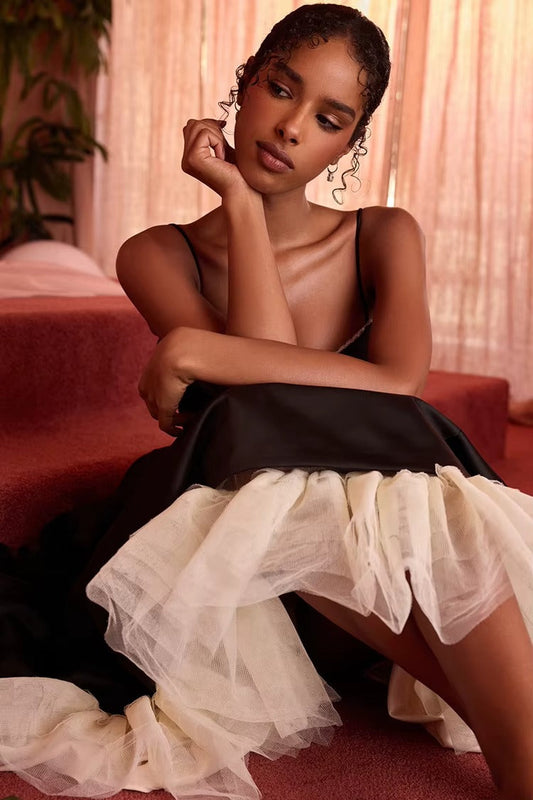 SKYLINE | MINI ROBE COL V COUPE TAILLÉE